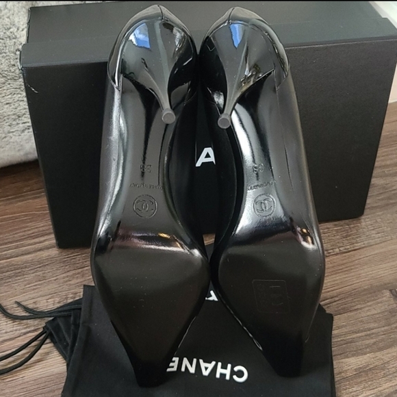 CHANEL PUMPS - Picture 5 of 9